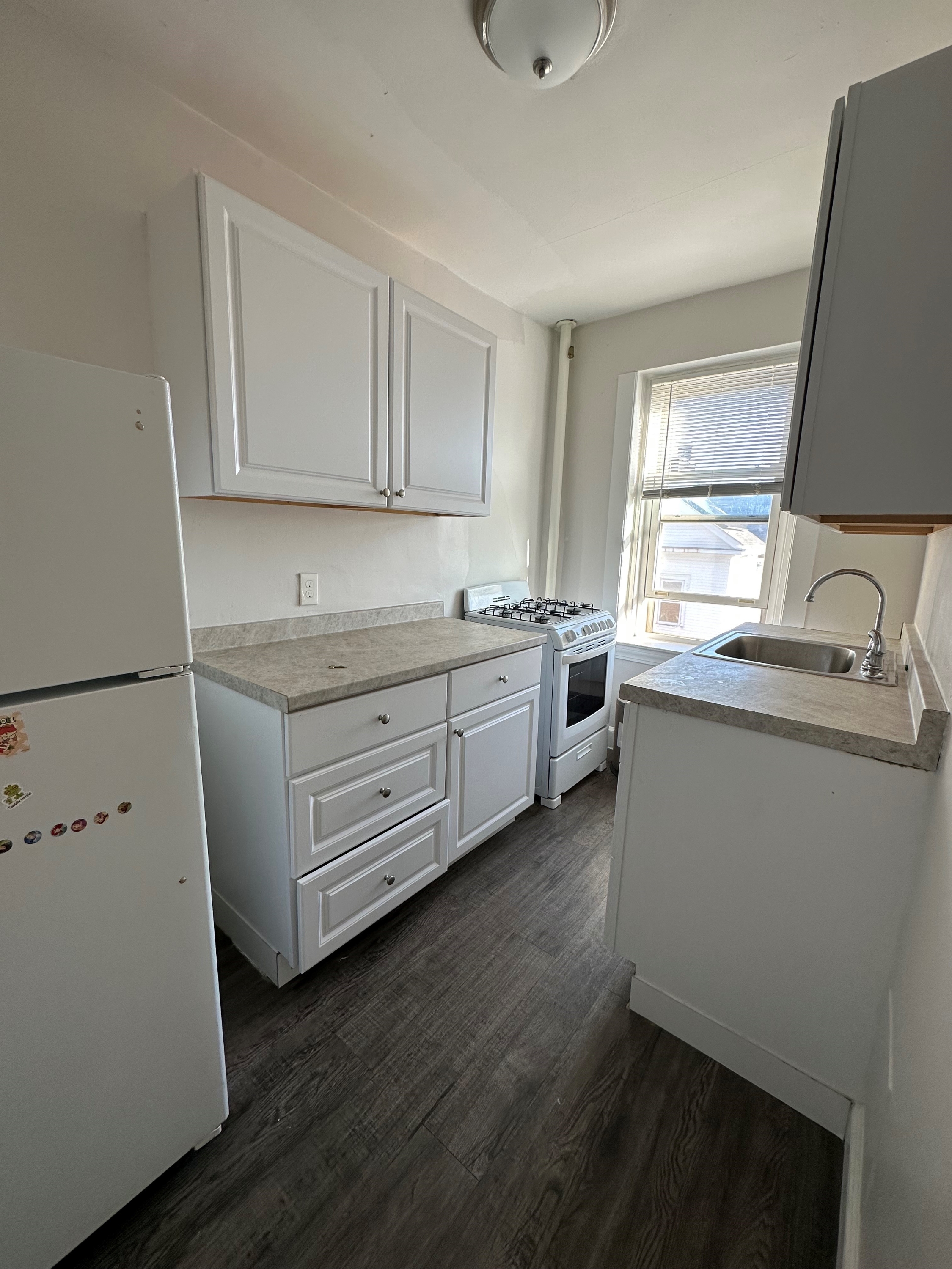 166 Mountain Avenue - 30